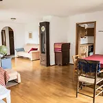 Cozy Bright Apartment- Large & Niederdorla