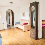 Appartement Cozy Bright Apartment- Large & *