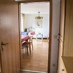 Cozy Bright Apartment- Large & * Niederdorla