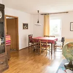 Cozy Bright Apartment- Large & Appartement