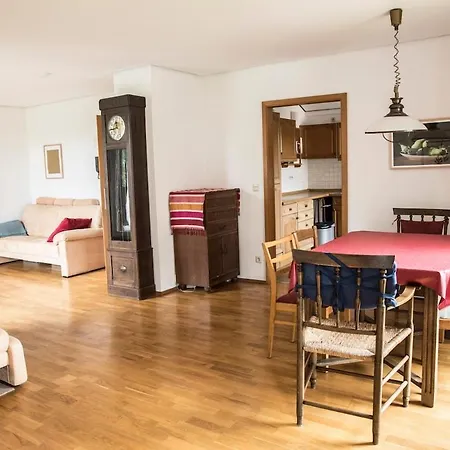 Cozy Bright Apartment- Large & * Niederdorla