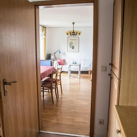 Cozy Bright Apartment- Large & * Niederdorla