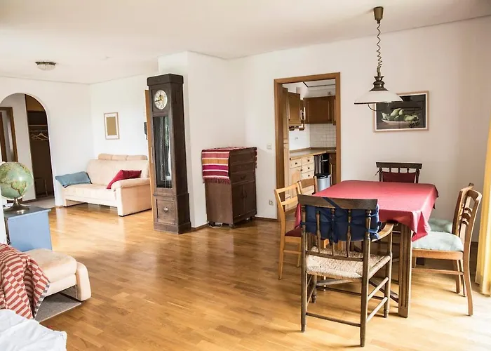 Cozy Bright Apartment- Large & * Niederdorla